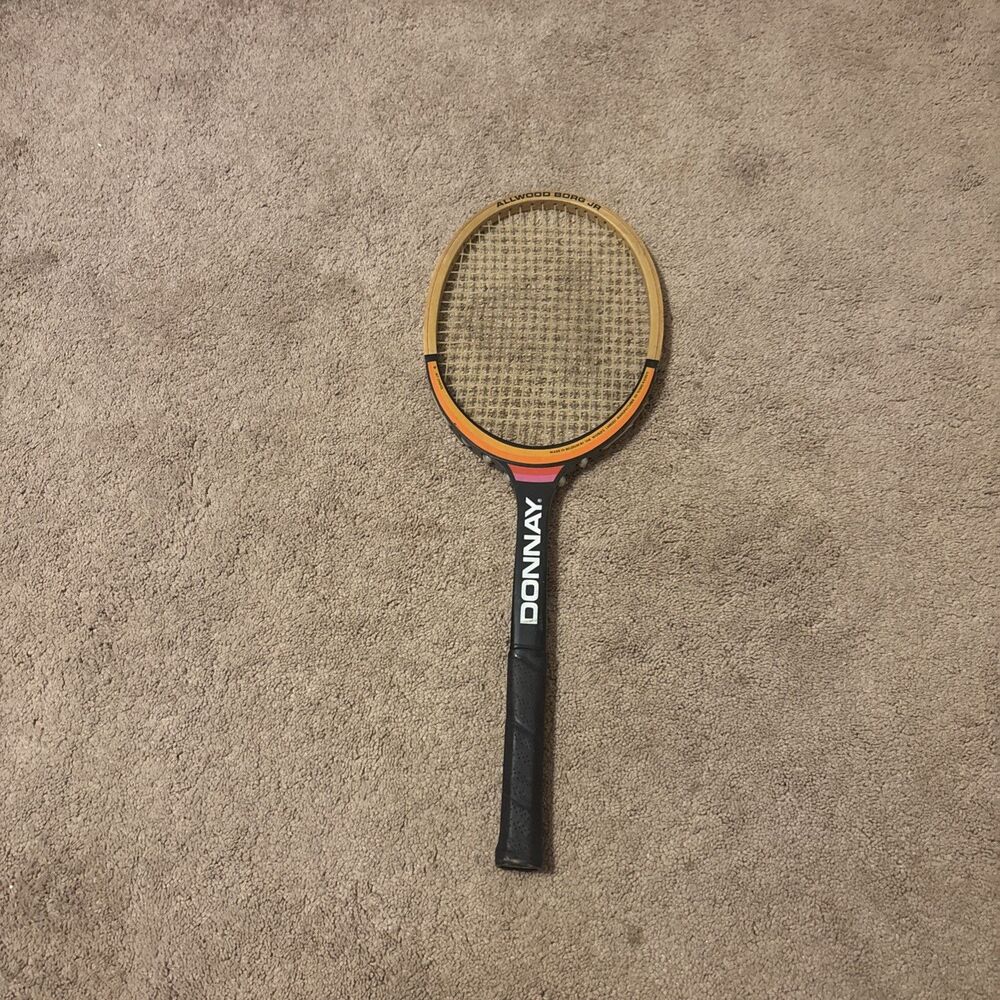 VINTAGE DONNAY ALLWOOD BJORN BORG JR. TENNIS RACKET - MADE IN BELGIUM